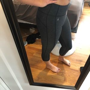 Capri workout pants Size XS